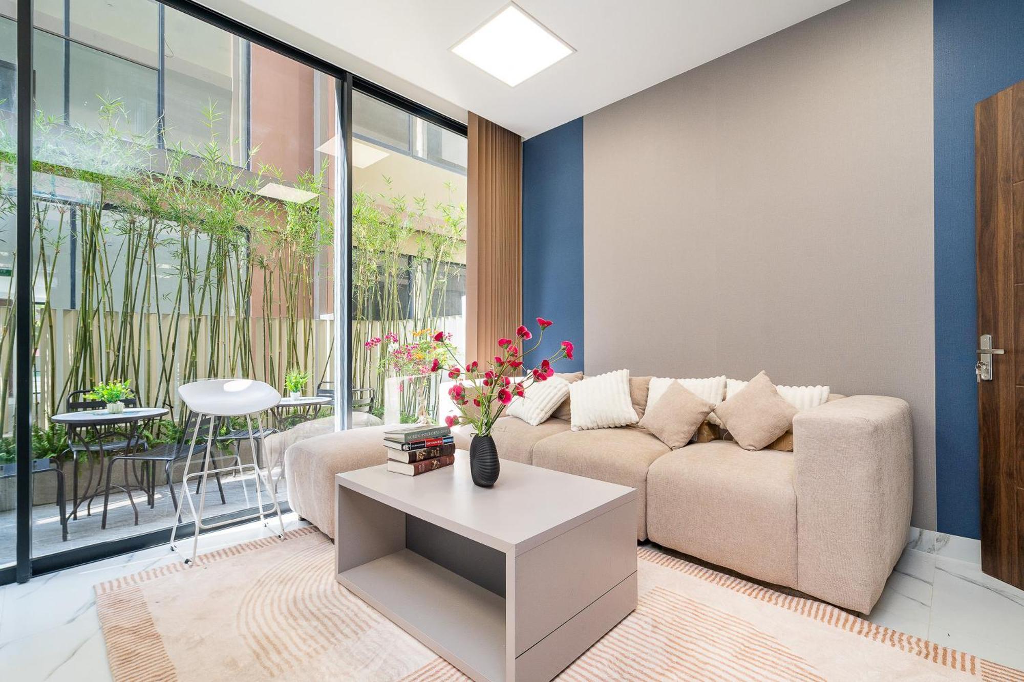 The Global Luxury Soho *