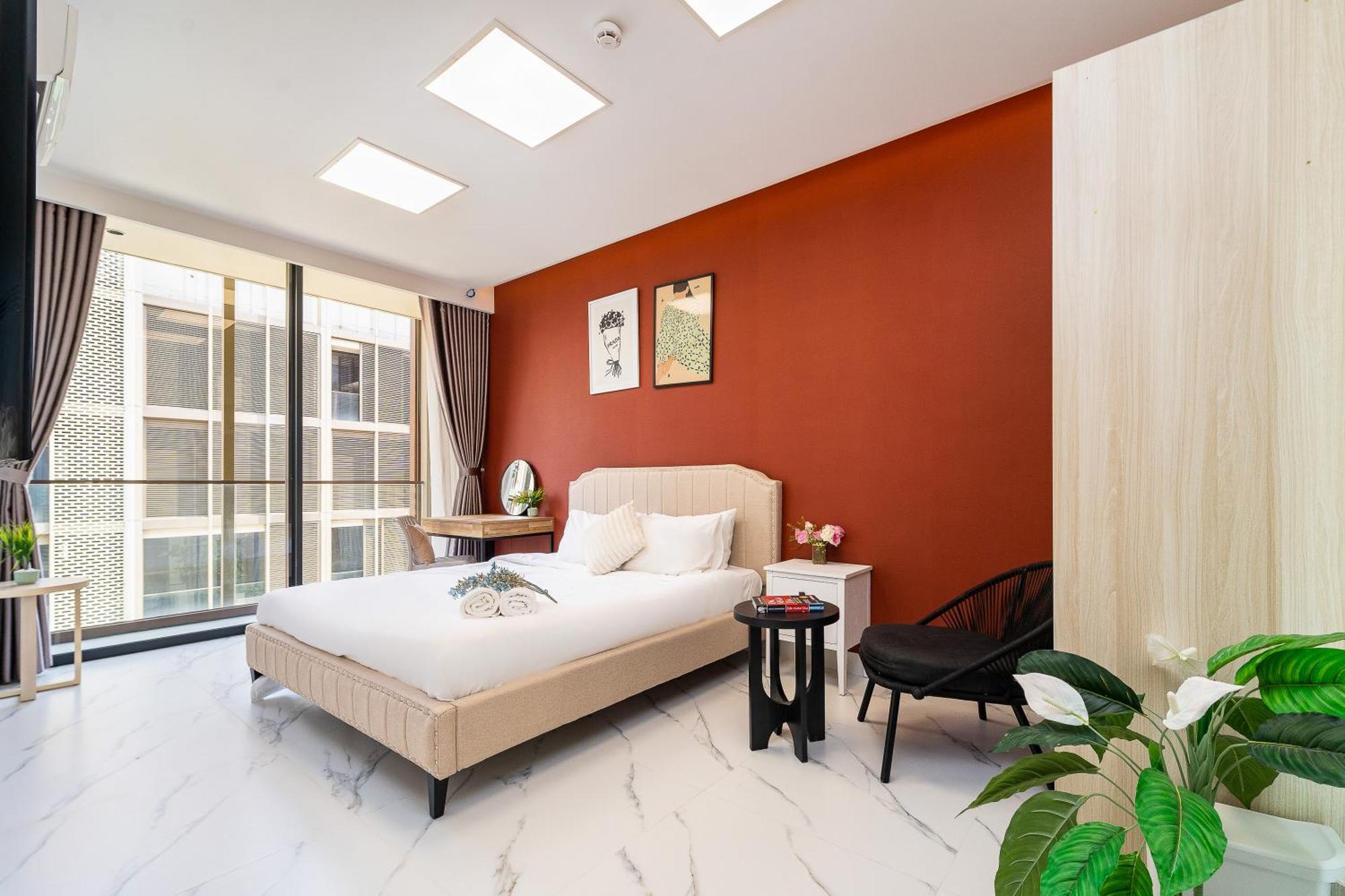 The Global Luxury Soho *